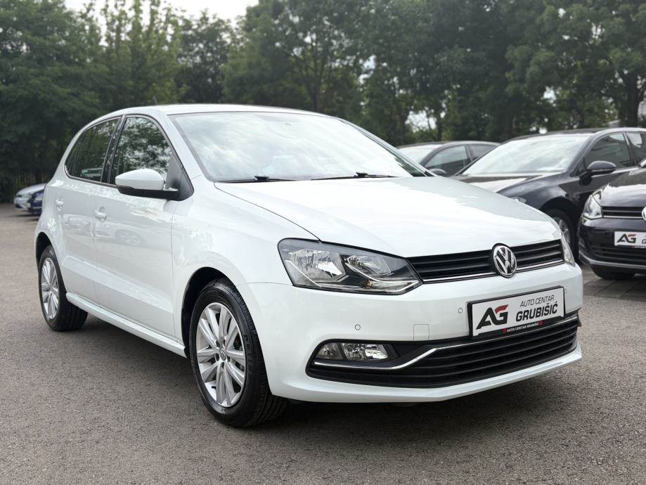 VW Polo 1,4 TDI 90KS *Servisna* *NAVI* *Jamstvo* 2015 - rabljeno vozilo