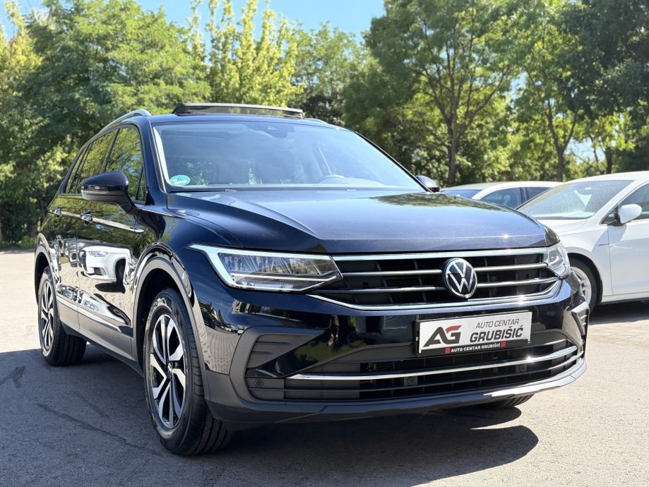VW Tiguan 2,0 TDI DSG *Panorama* *Automatik* *Servisna VW* *Jamstvo* 2022 - rabljeno vozilo